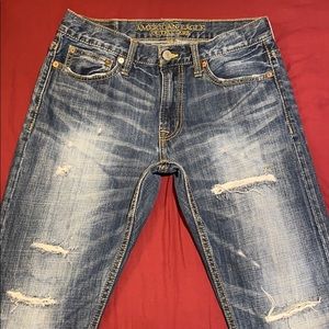 American Eagle Outfitters ripped/distressed jeans